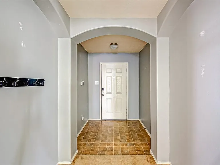 21206 Wortham Oaks Dr — Photo 4