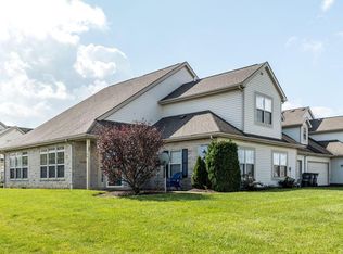 104 Maple Leaf Dr, Johnstown, OH 43031