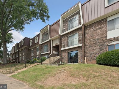 221 N Emory Dr UNIT 4, Sterling, VA, 20164