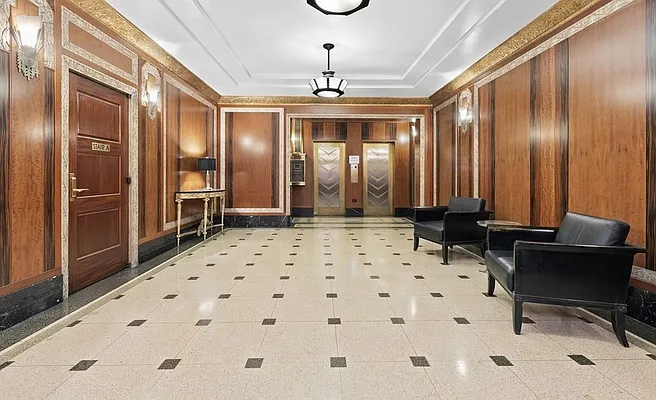 Sold by Nest Seekers International | media 8