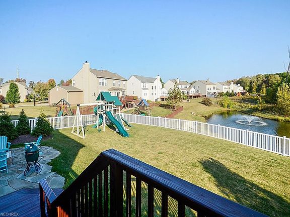 2nd image of 2011 Fordham Ln
