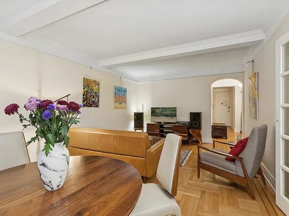 325 E 79th St APT 2D, New York, NY 10075