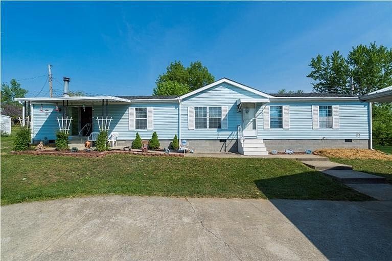 1st image of 10683 Carnation Way
