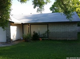 1043 Echo Blf, San Antonio, TX 78245