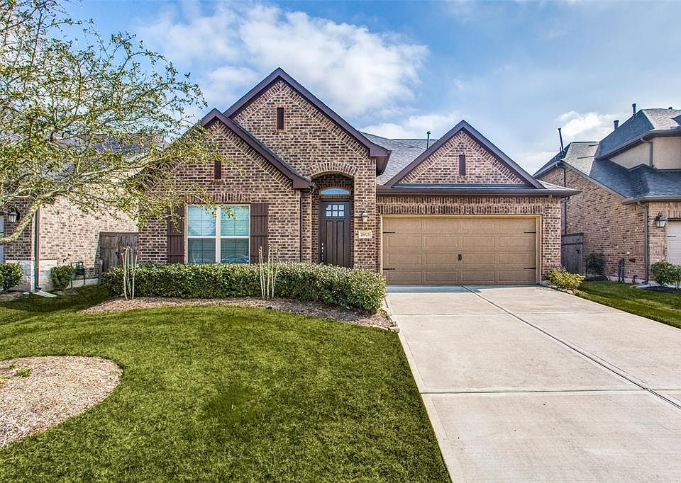 1st image of 28023 Scenic Shore Ln