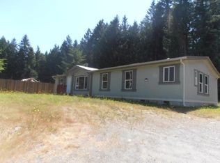 42086 Pine St, Concrete, WA 98237