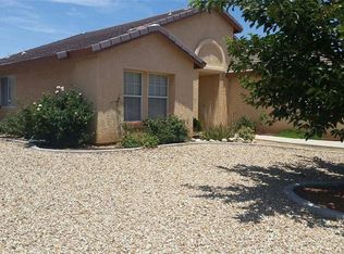 58360 Navajo Trl, Yucca Valley, CA 92284