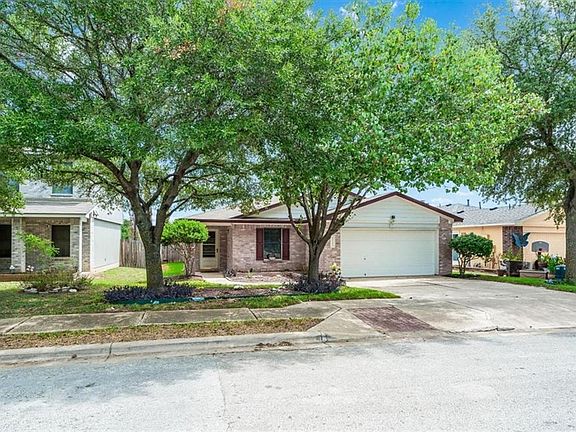 5th image of 17201 Dashwood Creek Dr