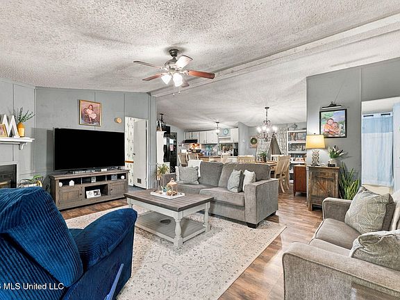 5th image of 3805 Pricedale Dr SE