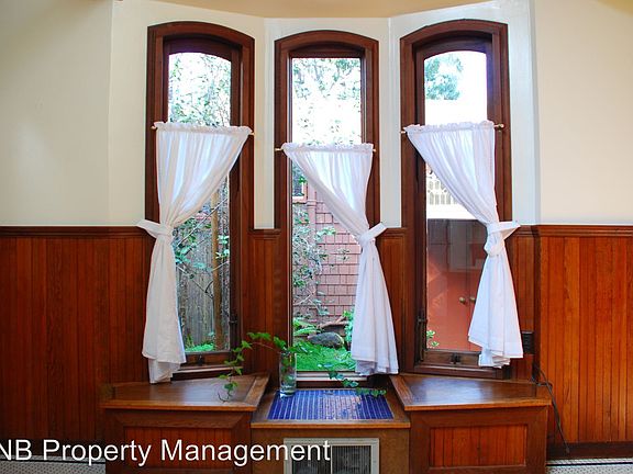 5th image of 415 Turney St #415B