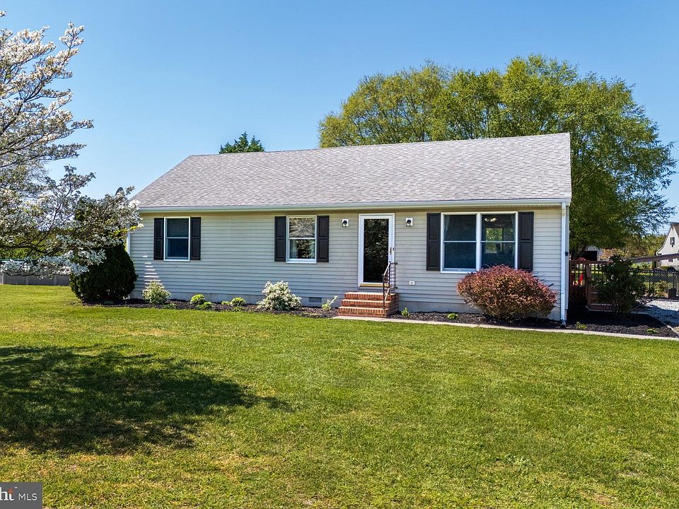 1st image of 14011 West Ct