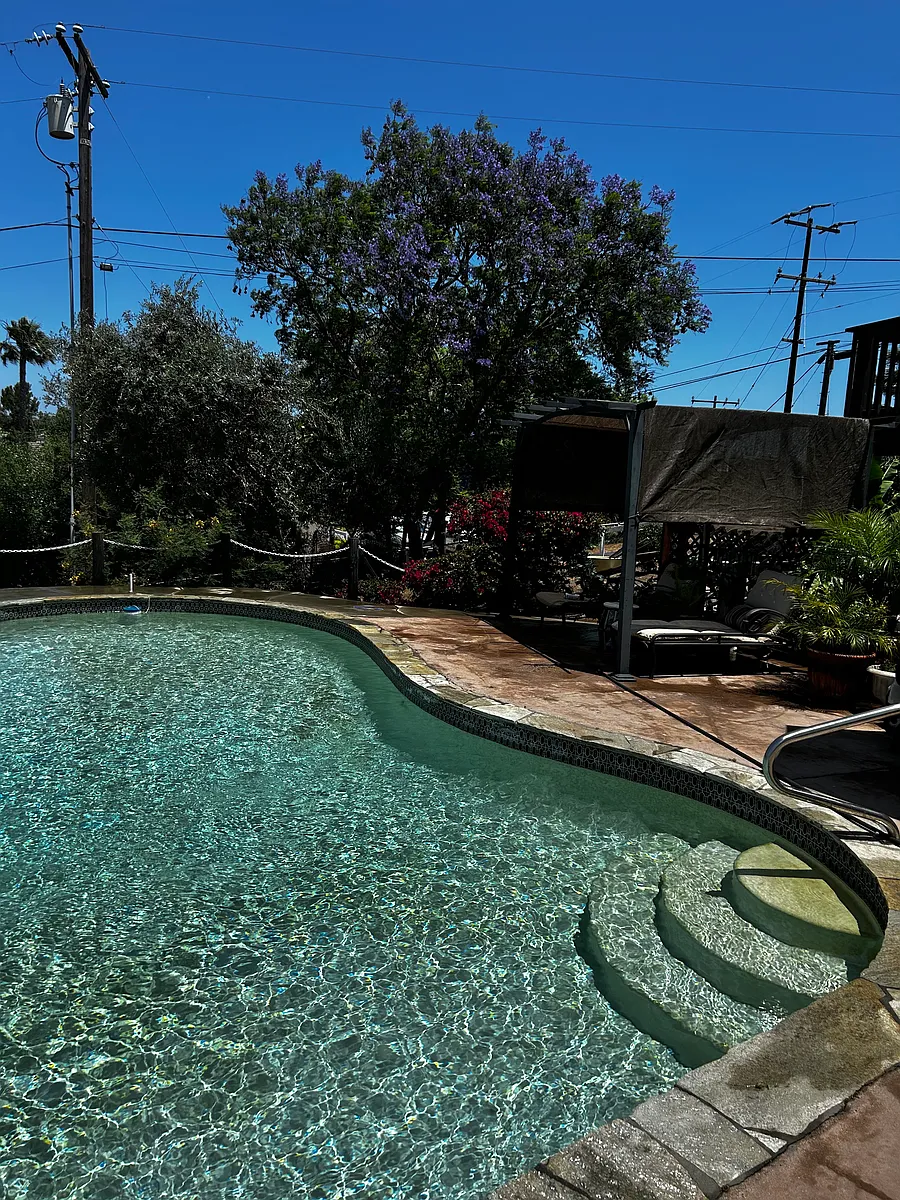 Building Photo - 1104 Riverview Dr #3
