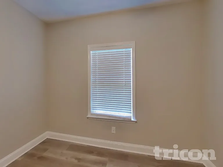 184 Village Park Dr — Photo 12