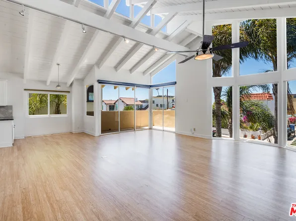 224 Sunridge St, Playa Del Rey, CA 90293