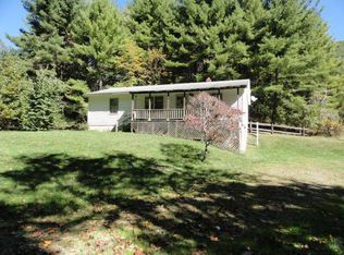 89 Hunt Club Rd, Troutdale, VA 24378