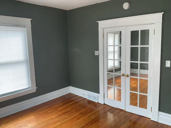 27 Diamond Ave SE #2, Grand Rapids, MI 49506