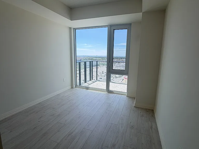 27 Korda Gate #1408 — Photo 19