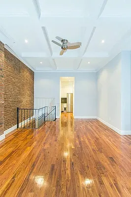 Rented by Nest Seekers International | media 15