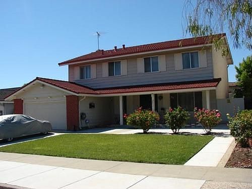 1st image of 2811 Ione Dr