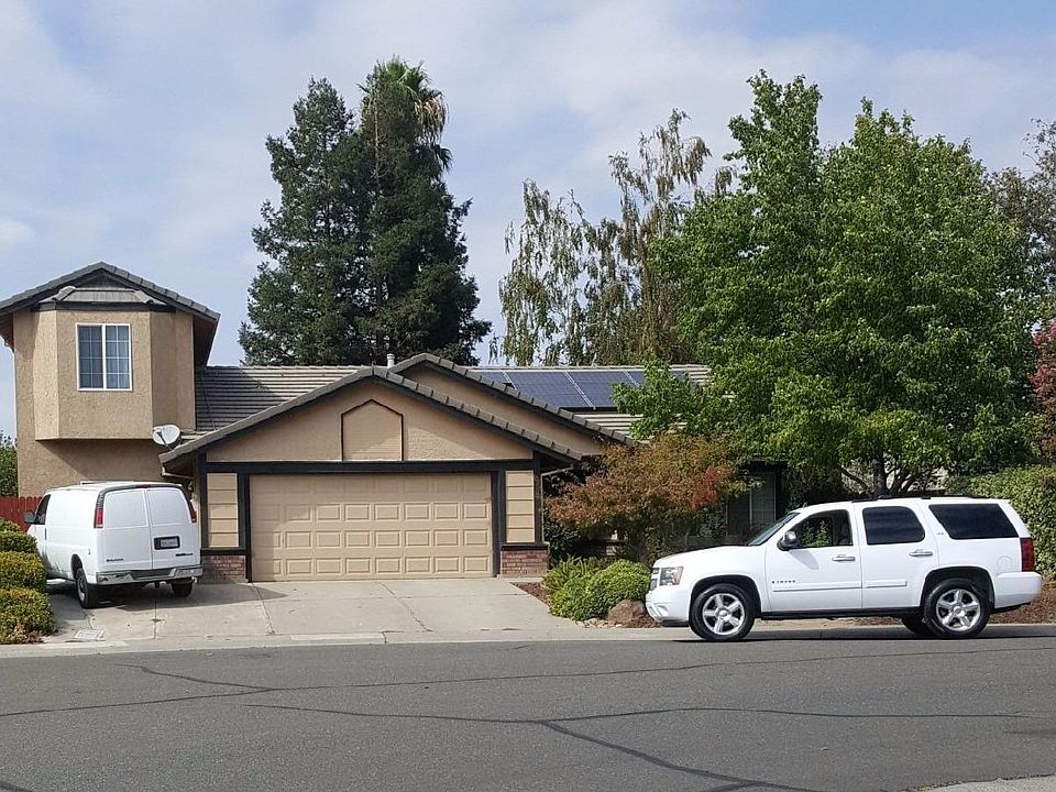 1st image of 707 Canyon Creek Way