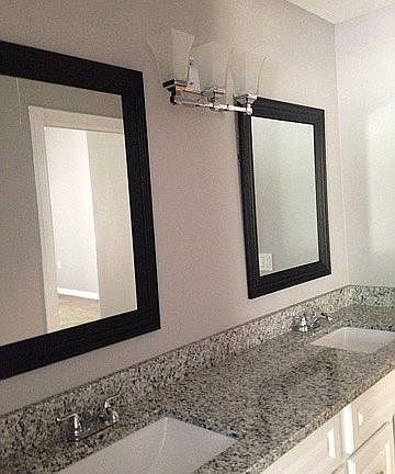 Granite in up stairs bath