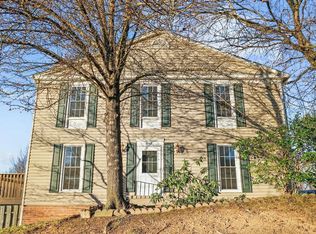 3167 Arrowhead Ct, Woodbridge, VA 22192