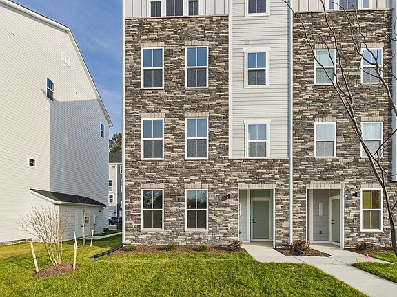 2nd image of 8029 Lake Laurel Ln #A