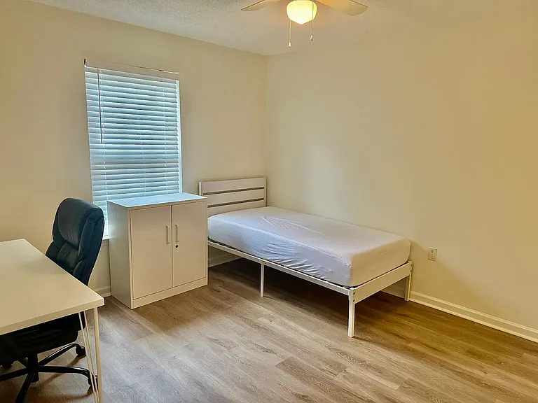 3000 S Adams St #413 — Photo 11