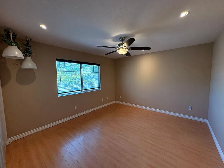 1456 Pinewood Dr — Photo 43