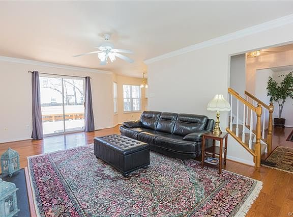 4th image of 9204 Telegraph Woods Ct