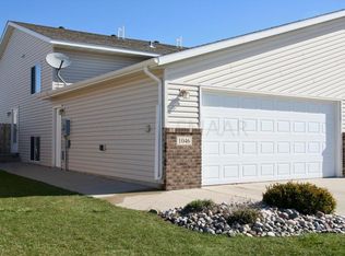 1046 42nd Ave W, West Fargo, ND 58078