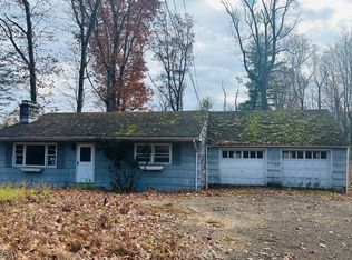 189 Center Grove Rd, Randolph, NJ 07869