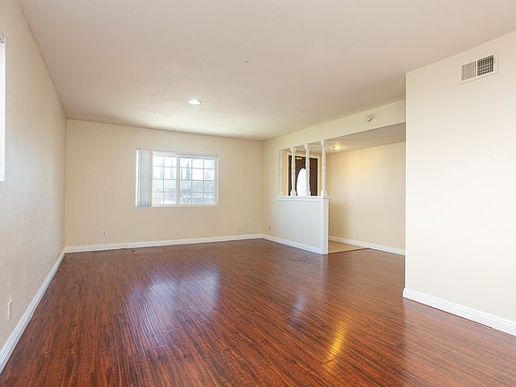 3rd image of 1929 S Shadydale Ave