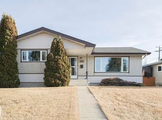 13319 Delwood Rd NW, Edmonton, AB T5C 3B5