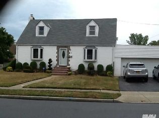 84 Cromer Rd W, Elmont, NY 11003