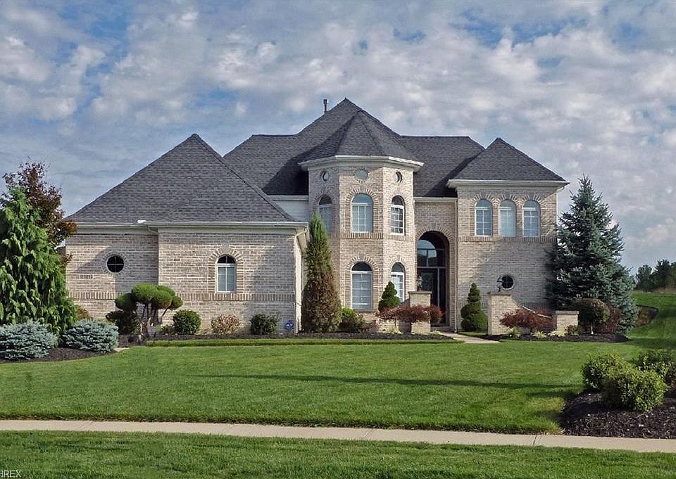 1st image of 27817 Sonoma Ct