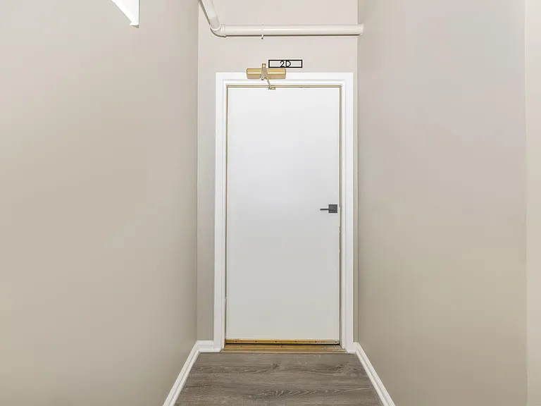205 N Market St — Photo 15