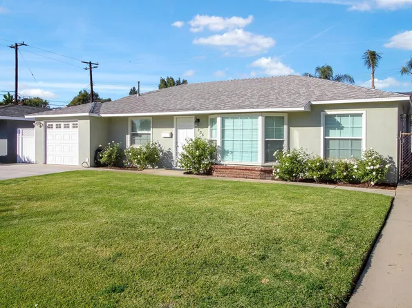 235 W Petunia St, Glendora, CA 91740