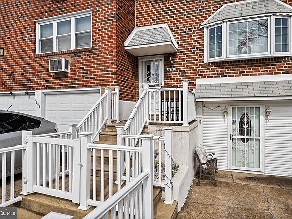 3rd image of 2811 Ryerson Pl