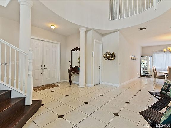 4th image of 19526 SW 78th Pl