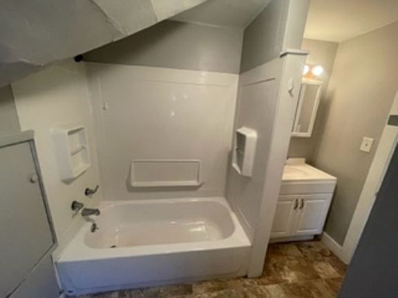 5th image of 501 Marie Ave #3