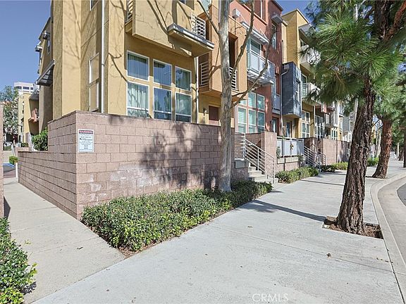 4th image of 347 Memory Ln