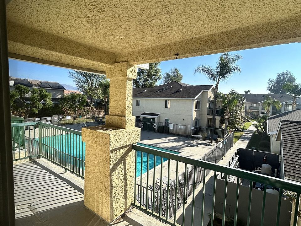1st image of 15878 Larkspur St #2