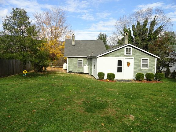 3rd image of 113 Chessie Ave