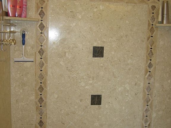 2nd image of 4401 NE 94th St