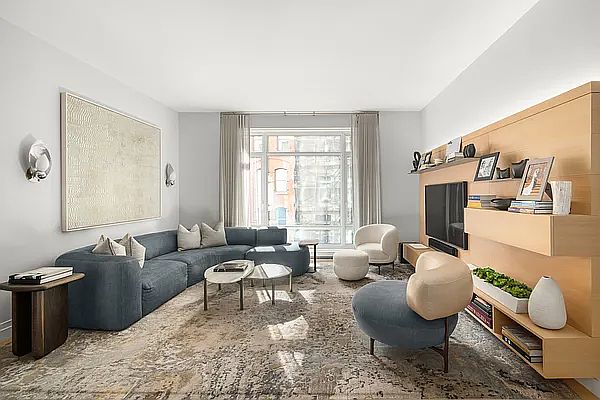 1st image of 70 Vestry St APT 5F