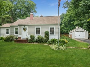 7 Evergreen Pl, Basking Ridge, NJ 07920