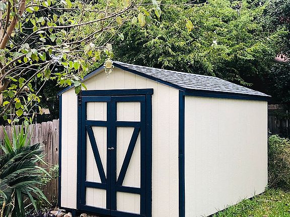 Shed