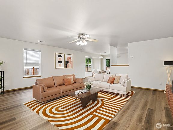 4th image of 9422 150th Street Ct E