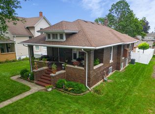 811 Farragut Pl, Joliet, IL 60435